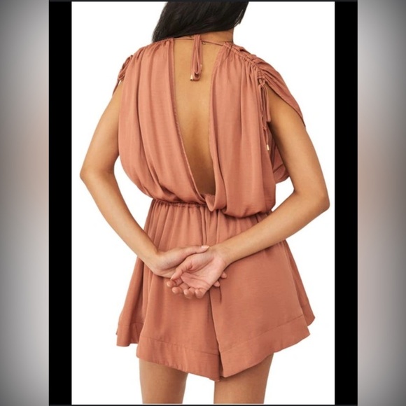 Bea Sleeveless Romper in Brown Free People Size XS - Picture 3 of 11